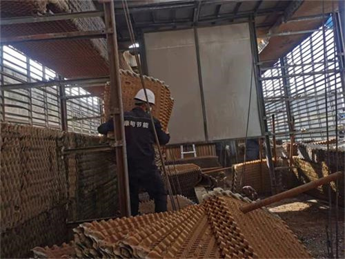 不銹鋼冷卻塔廠家展示冷卻塔不耗電能降溫的神奇之處(小型玻璃鋼冷卻塔圖片)