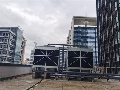 不銹鋼冷卻塔廠家展示冷卻塔不耗電能降溫的神奇之處(小型玻璃鋼冷卻塔圖片)